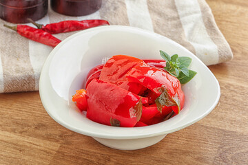 Marinated red bell pepper with oil