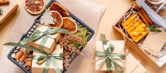 Christmas gift. gift box,zero waste, eco friendly hand made box packaging gifts in kraft paper...