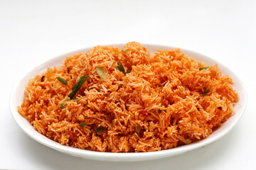 Sweet and sour crispy noodles