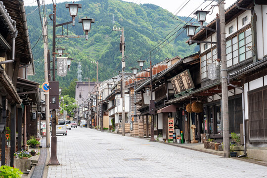 木彫刻のまち井波