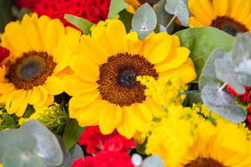 bouquet of flowers with sunflowers