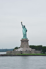Fototapeta premium NEW YORK: Statue of Liberty on Liberty Island in New York Harbor, in Manhattan, NY