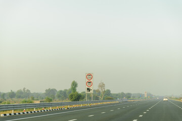 Delhi–Mumbai Expressway