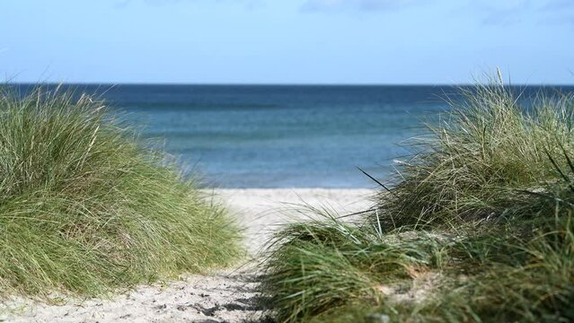 Strandzugang an der Ostseek&uuml;ste, Insel R&uuml;gen, Deutschland