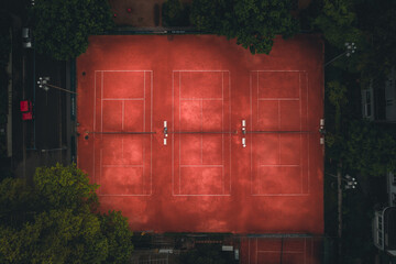 Tennis court from above – bird’s eye view - obrazy, fototapety, plakaty
