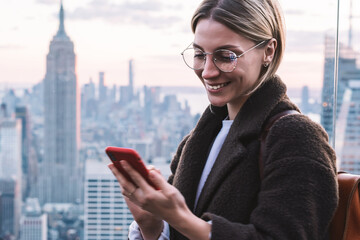 Fototapeta premium Happy woman tourist in New York city