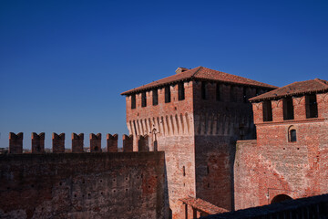 Fototapeta premium Italian landscape: Soncino Castle, historic medieval fortress.