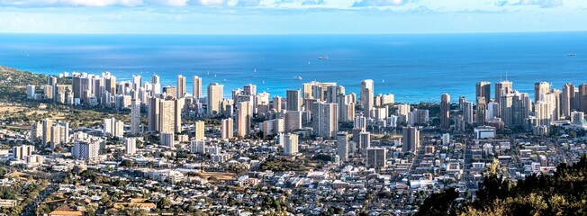 spectacular scenic views of honolulu hawaii on oahu island © digidreamgrafix