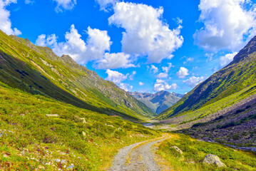 Das Lareintal, Seitental des Paznauntals in Tirol (Österreich)