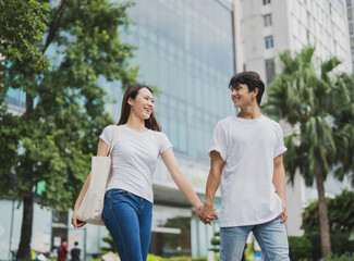 Obraz premium Photo of young Asian couple outdoor