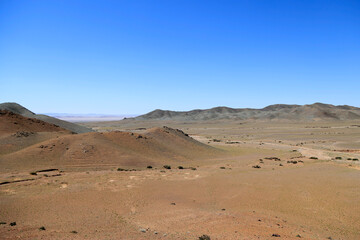 Fototapeta na wymiar The Gobi-Altai landscape in Mongolia