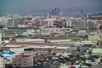 Obraz premium 昼の大阪市の街並みの風景