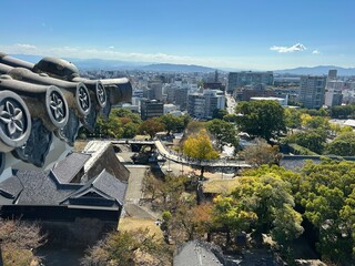 The capital of Kumamoto Prefecture, Kumamoto is a major city on Kyushu's west coast with a population of around 750,000. The city is most famous for its castle.