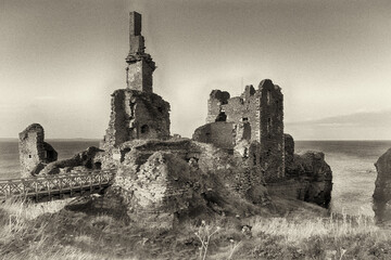 Burg Sinclair in Schottland - obrazy, fototapety, plakaty