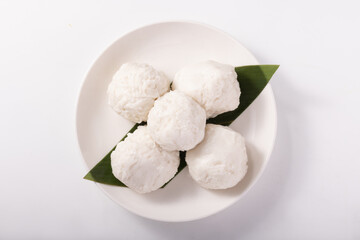 鱈　(たら)　つみれ