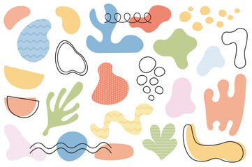Naklejka premium Abstract shapes and bubbles mega set in flat cartoon design. Bundle elements of colorful doodle wavy blobs, irregular decorative blobs with line borders. Vector illustration isolated graphic objects