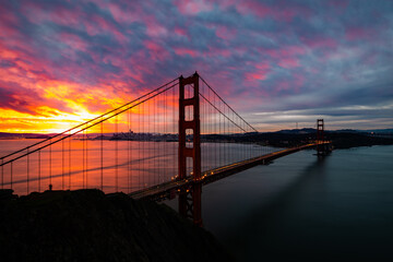 Fototapeta na wymiar SF Golden Gate Bridge - Colorful Sunrise From Marin Headlands