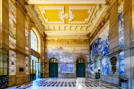 Sao Bento Train Station..Porto, Oporto, Portugal, Europe