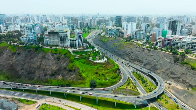 Parque en acantilado de Miraflores