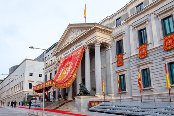The Congress of Deputies is decked out to receive the Kings of Spain and the Princess of Asturias...