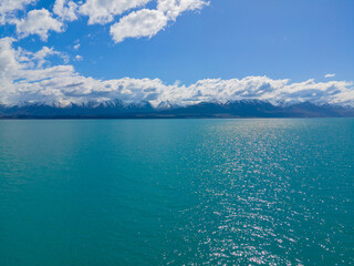 Drone view of Lake Pukaki in New Zealand_뉴질랜드 푸카키 호수 드론뷰