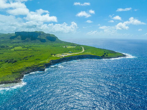 Drone view of Banzai cliff in Saipan_사이판 만세절벽 드론뷰