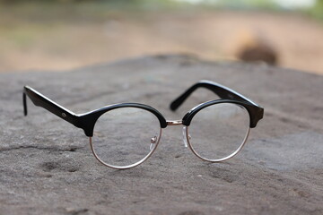 Glasses 