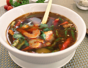 tom yum soup