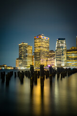 Skyline de Nueva York desde el Dumbo hasta el puerto de columnas 