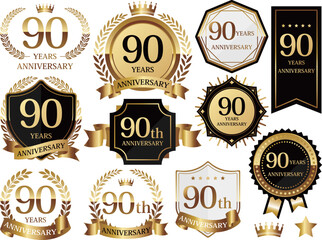 高級感のある90周年記念のエンブレムセット　ゴールド