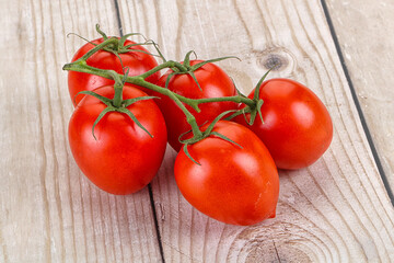 Raw red Flamenco tomato branch
