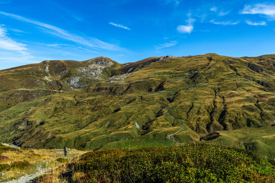 Trekking autunnale in Valle Ellero, cuore delle Alpi Marittime, tra la Cima delle Saline e la Vetta Pian Ballaur