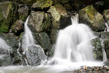 Fototapeta premium waterfall in the mountains