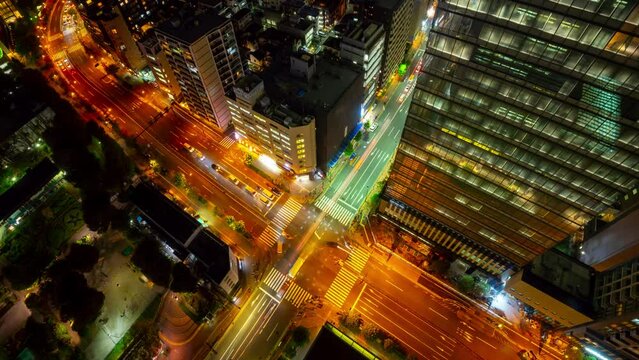東京夜景　タイムラプス　俯瞰で望む大都会の交差点