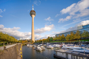 Düsseldorf, port