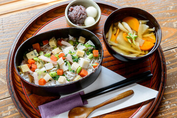 ばらちらし、美味しそうな和風料理、精進料理