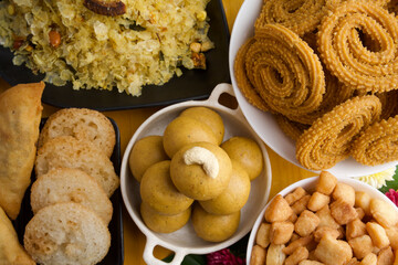 Diwali snacks Diwali faral Festival food items Festival snacks from Maharashtra