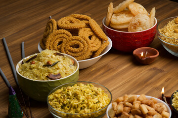 Diwali snacks Diwali faral Festival food items Festival snacks from Maharashtra