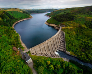 Llyn Clywedog Dam  - Powis - Wales - obrazy, fototapety, plakaty