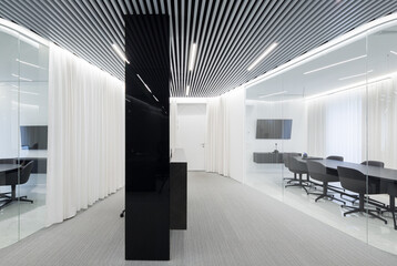 Modern contrasting office design
