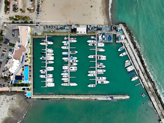 Marina Club Conta Verde de Lima