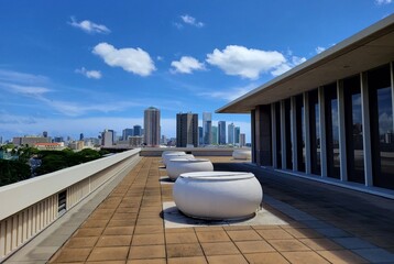 Viewing Deck at the top of Hawaii's Capitol Building in Honolulu, Hawaii, USA - obrazy, fototapety, plakaty