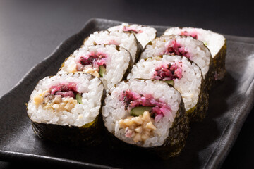 梅納豆巻き