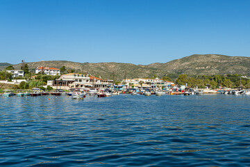 Fototapeta na wymiar Limni Keriou Zakynthos - Blick vom Wasser