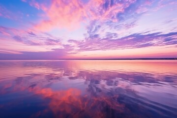 Fototapeta na wymiar pink-purple sea sunset