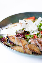 salad chicken with vegetables