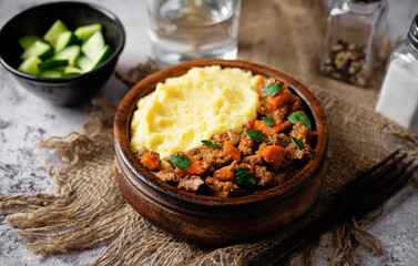 Beef stew with mashed potatoes