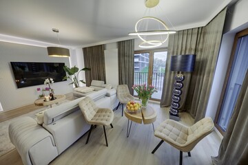 Luksusowy salon w nowoczesnym apartamencie © arteffect.pl