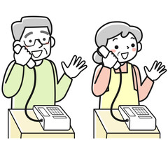 電話で話す笑顔のシニア女性とシニア男性のセット