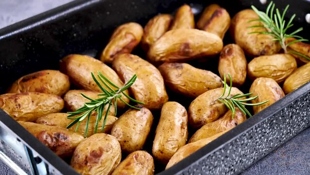 roasted potatoes with rosemary